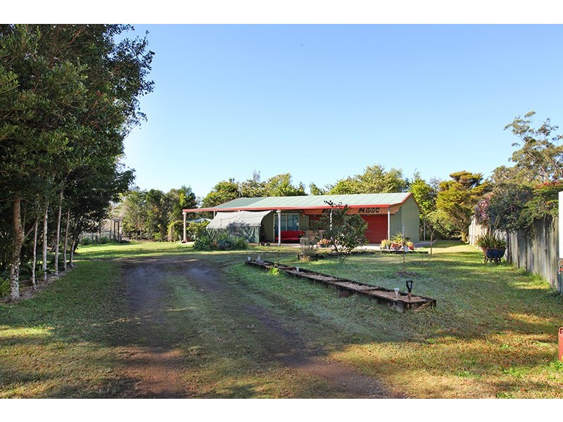 19 Tamarin Dve, Mapleton QLD 4560