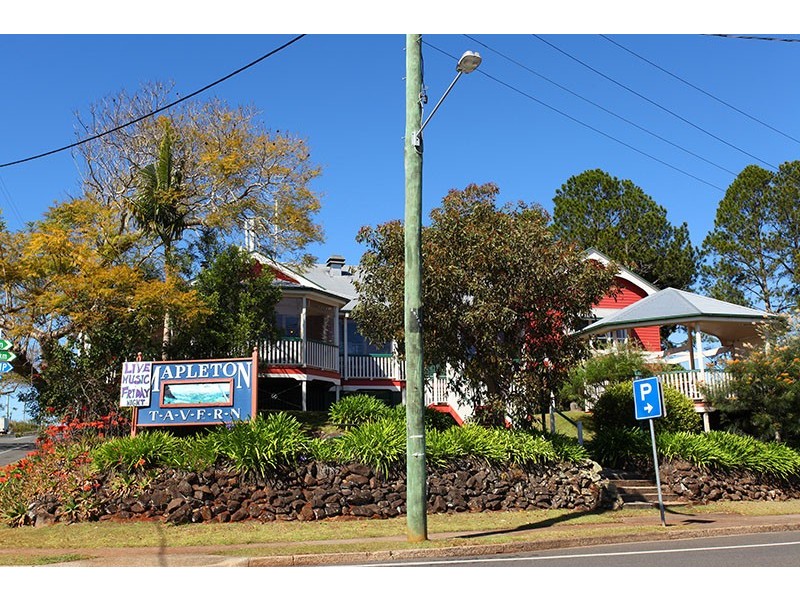 19 Tamarin Dve, Mapleton QLD 4560