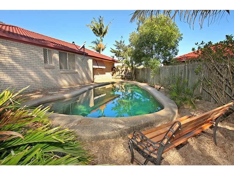 1 Fernlea Street, Burnside QLD 4560