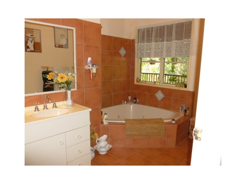 39 Hill Street, Woombye QLD 4559