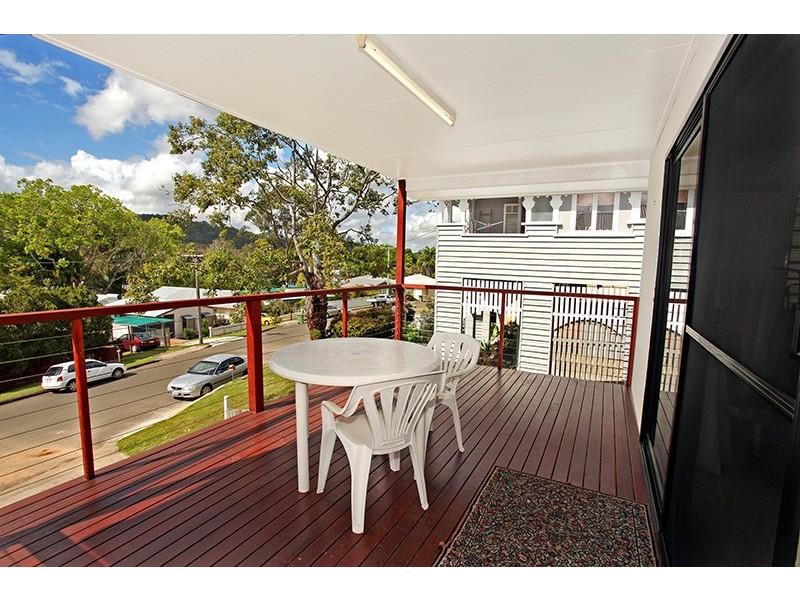 13 George Street, Nambour QLD 4560