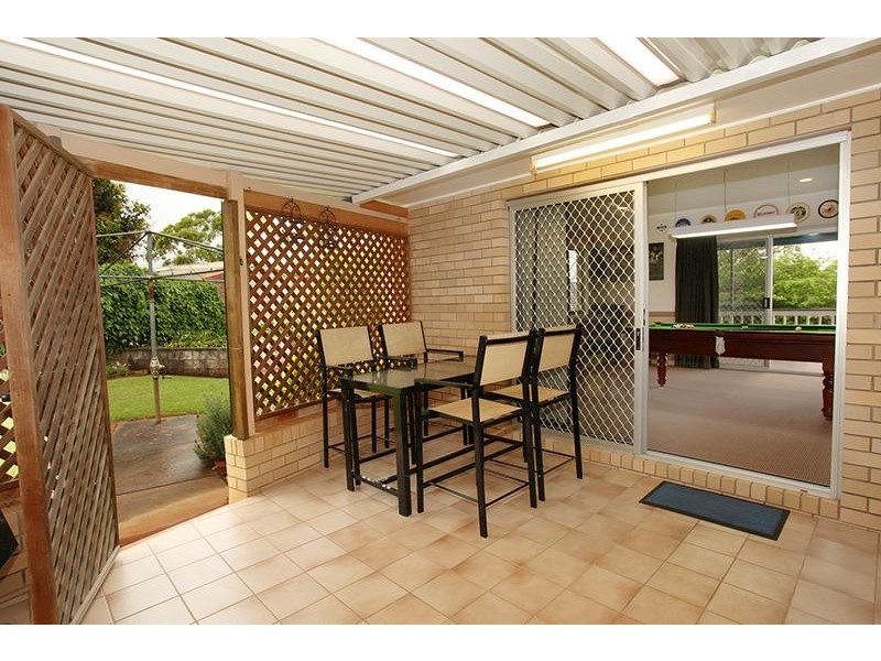 13 Bambaroo Cl, Nambour QLD 4560