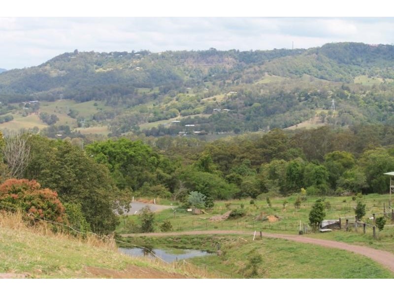 68 Welks Ridge Road, Towen Mountain QLD 4560