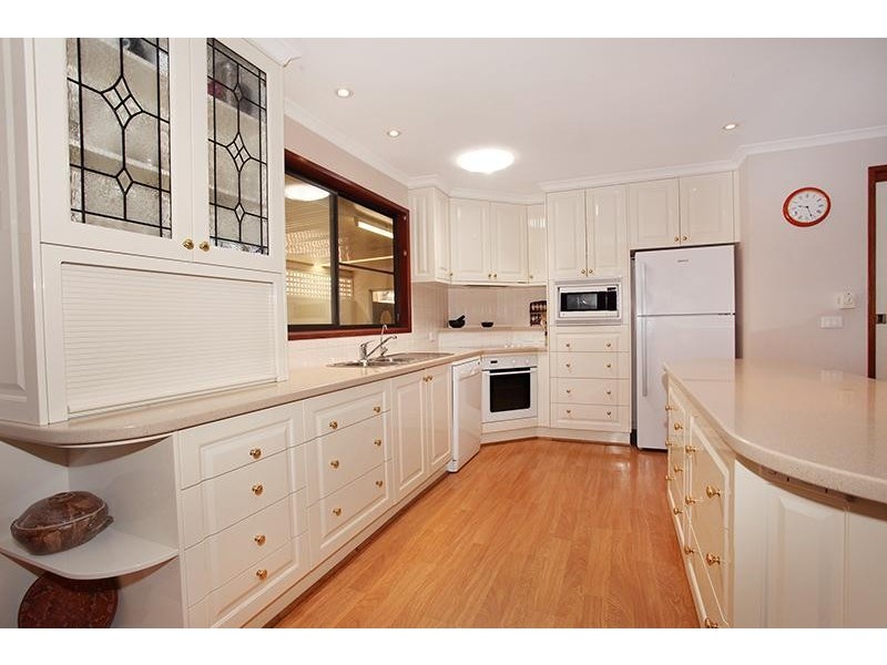 4 Paradise Place, Nambour QLD 4560