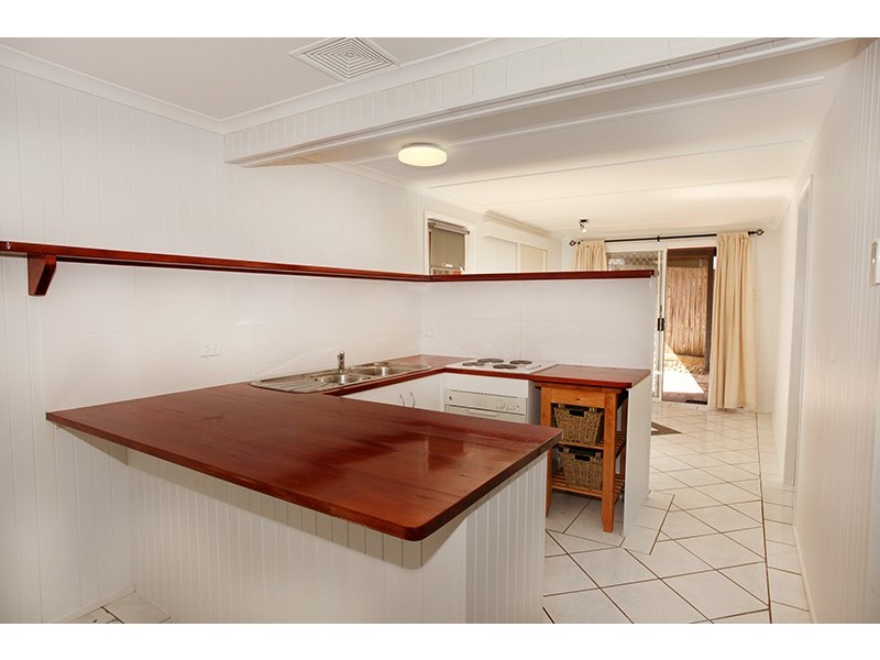 17 Kokoda Avenue, Bli Bli QLD 4560