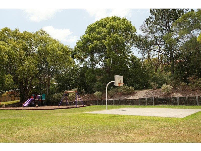 38 Elizabeth Street, Nambour QLD 4560