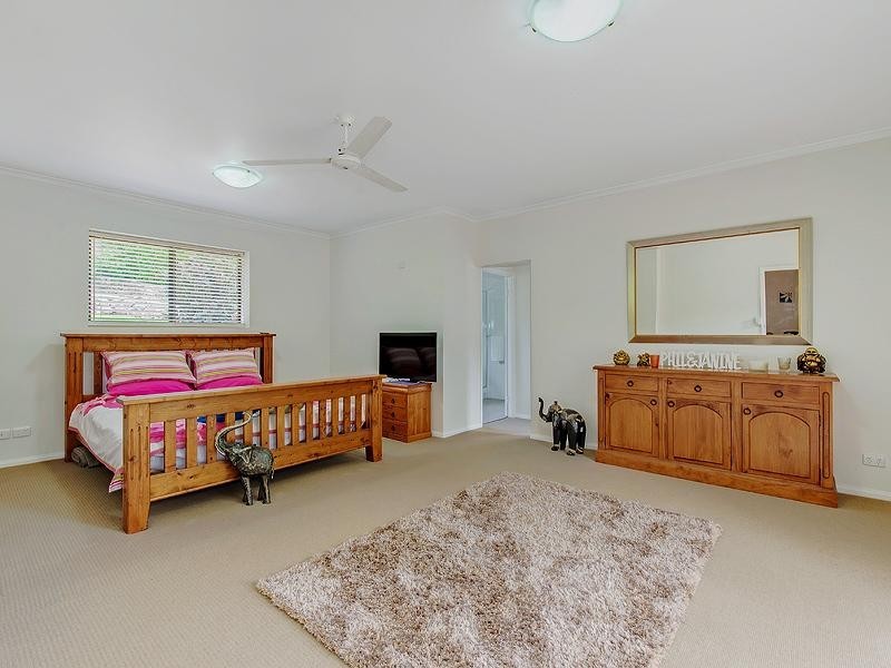 14 Laburnum Grove, Parklands QLD 4560