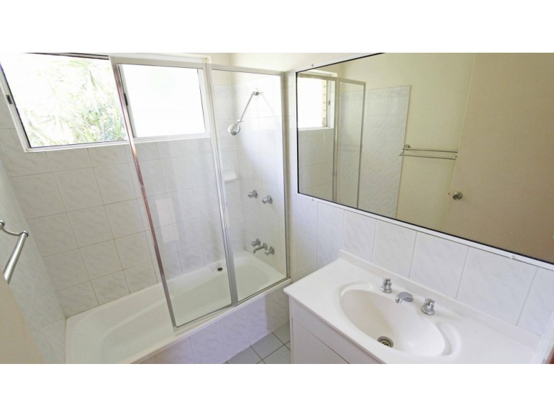 1/22 Netherton Street, Nambour QLD 4560