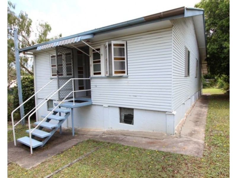 16 Doolan Street, Nambour QLD 4560