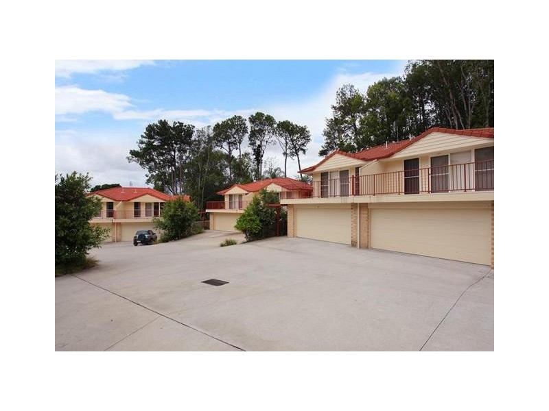 10/14-16 Bade Street, Nambour QLD 4560