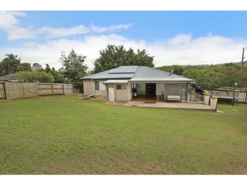 2 Coes Creek Road, Burnside QLD 4560