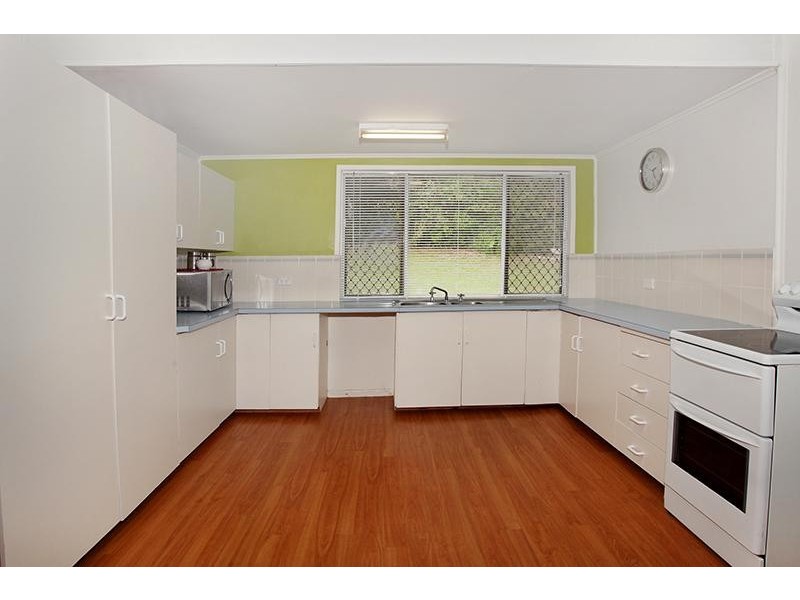 2 Coes Creek Road, Burnside QLD 4560