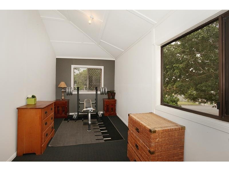 2 Coes Creek Road, Burnside QLD 4560