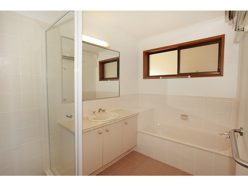 34 De Vere Rd, Kureelpa QLD 4560