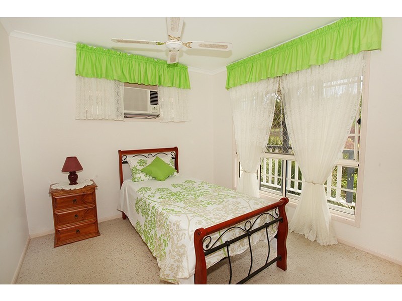 7 Yvonne Street, Nambour QLD 4560