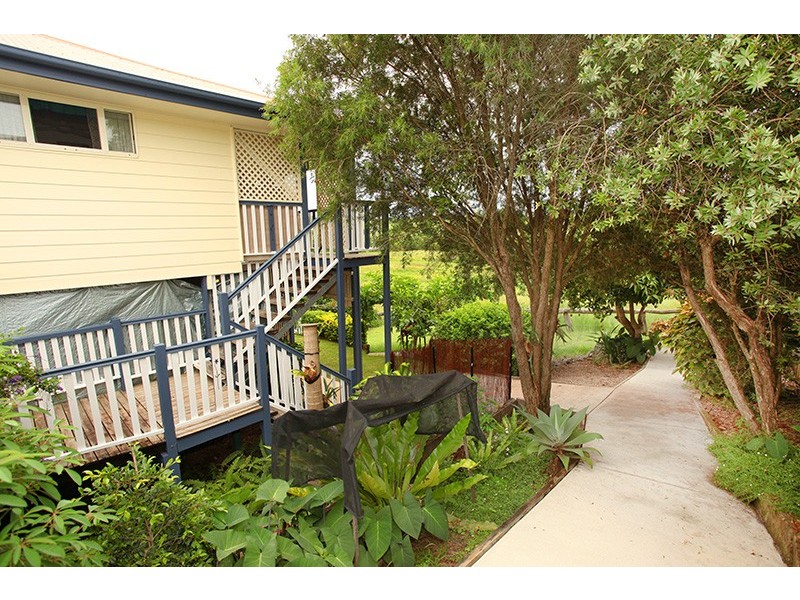 7 Yvonne Street, Nambour QLD 4560