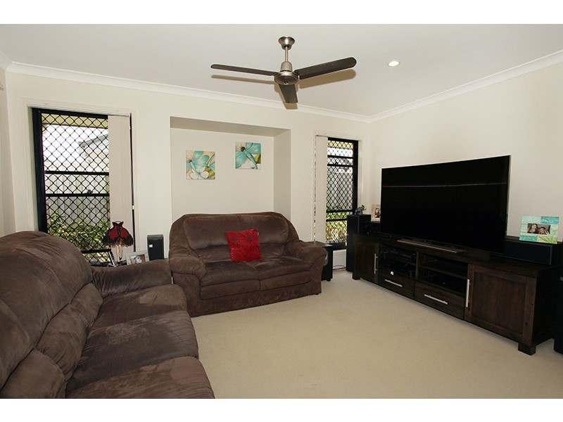 4 Impression Drive, Nambour QLD 4560