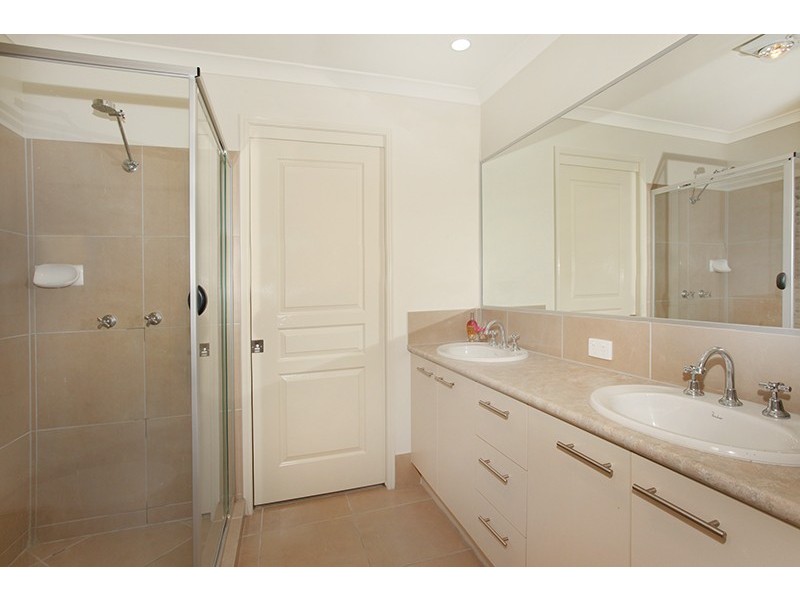 4 Impression Drive, Nambour QLD 4560