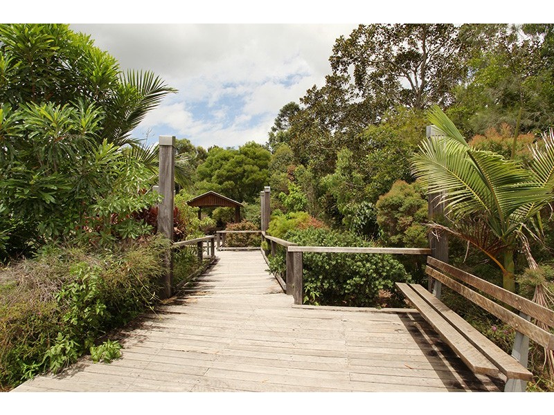 4 Impression Drive, Nambour QLD 4560