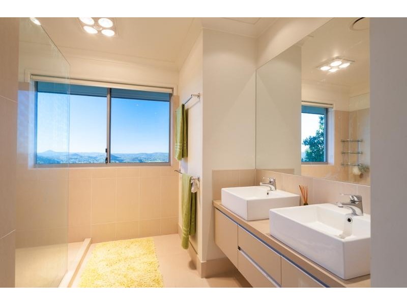 15 Dulong Rd, Kureelpa QLD 4560