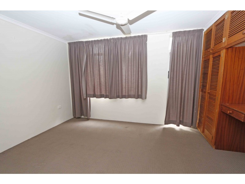 5/2 Sapphire Drive, Nambour QLD 4560