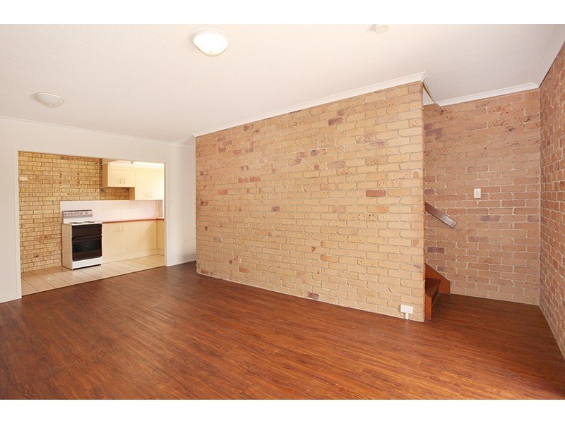 4/1 Sapphire Drive, Nambour QLD 4560