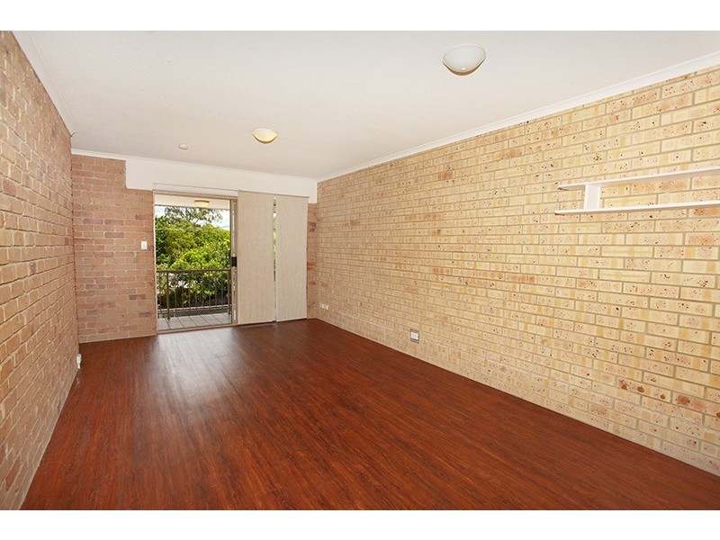 4/1 Sapphire Drive, Nambour QLD 4560