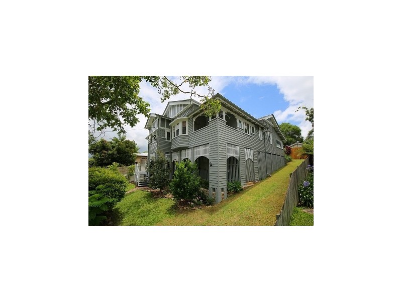 11 George Street, Nambour QLD 4560