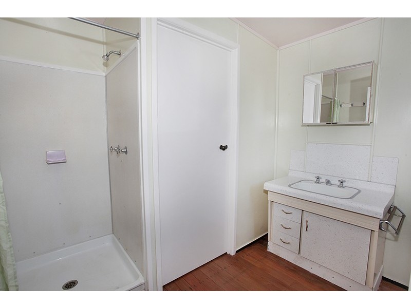 38 Court Rd, Nambour QLD 4560