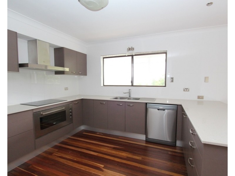 6 Erbacher Road, Nambour QLD 4560