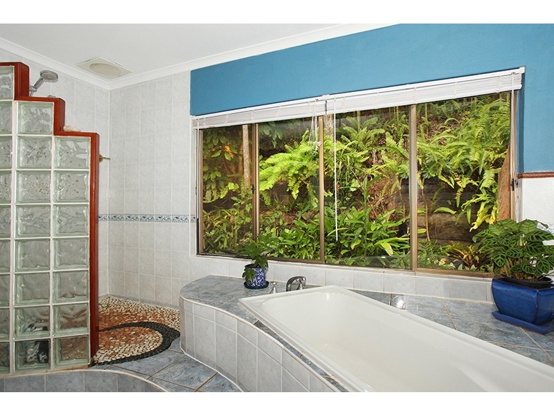 654 Obi Obi Rd, Obi Obi QLD 4574