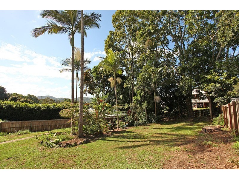 15 Mayfield Street, Nambour QLD 4560