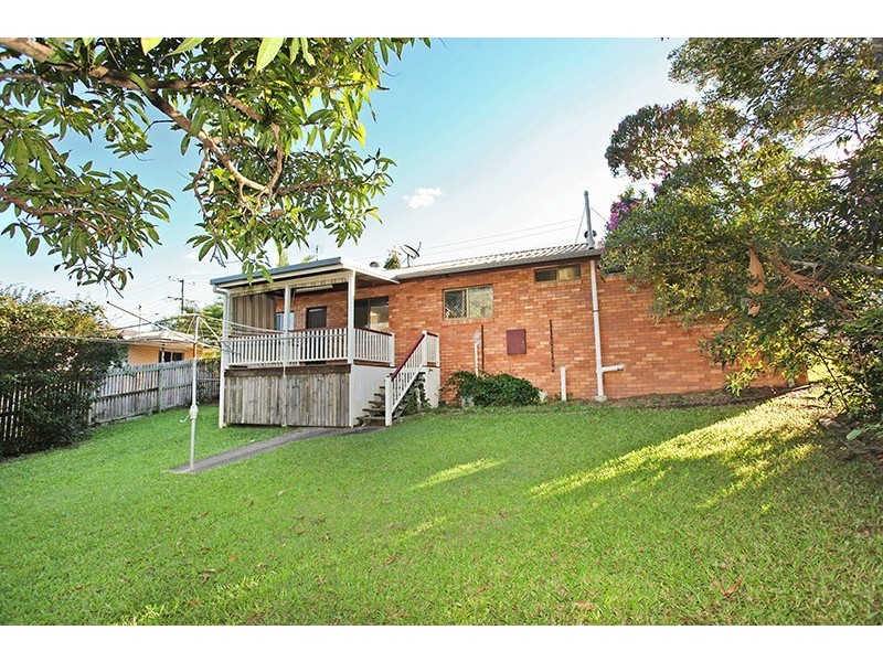 7 Blaxland Road, Nambour QLD 4560
