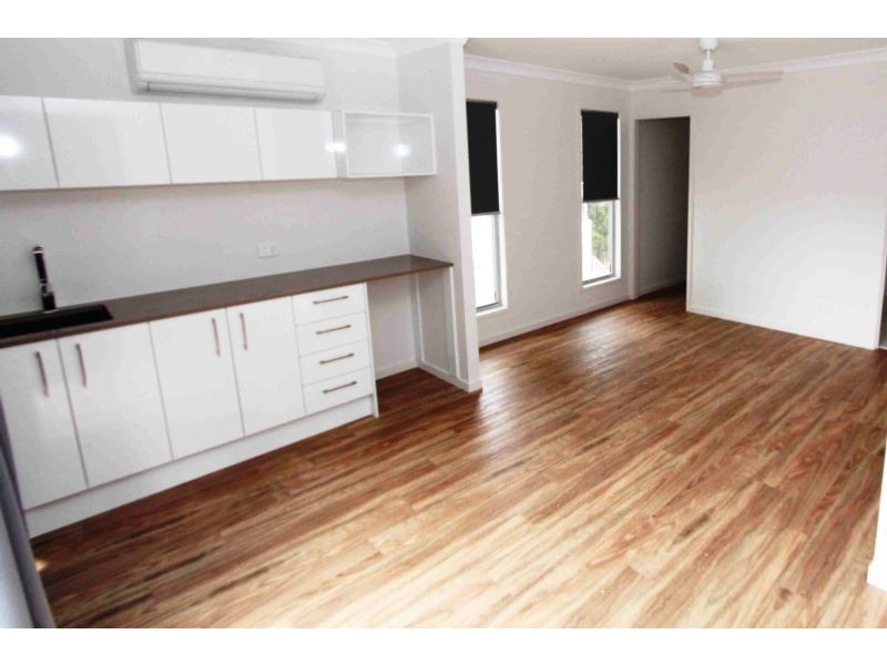 8A Donaldson, Nambour QLD 4560