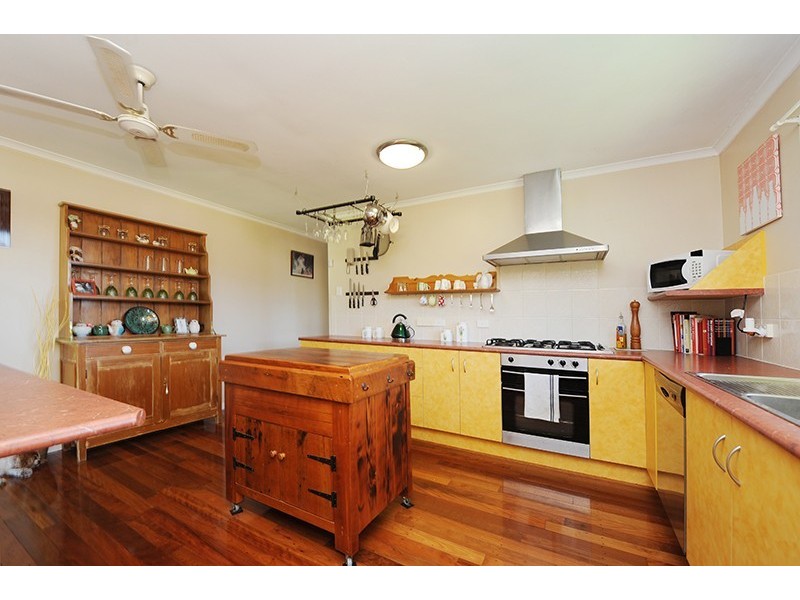 4 Hill Street, Nambour QLD 4560