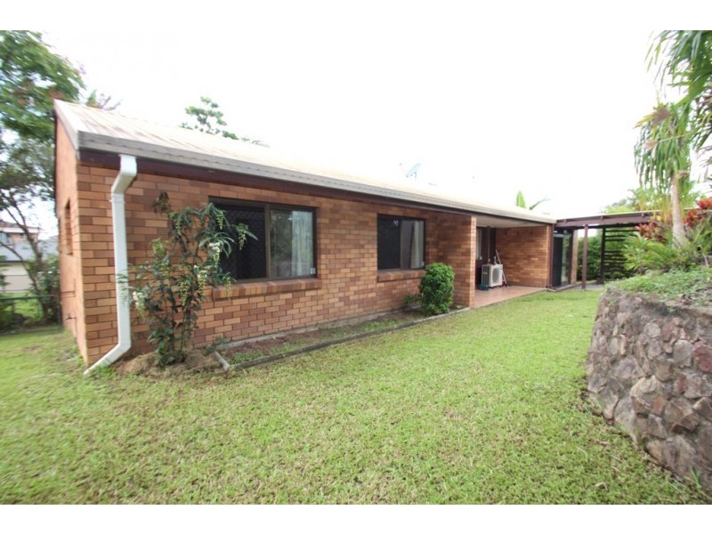 7 Blaxland, Nambour QLD 4560
