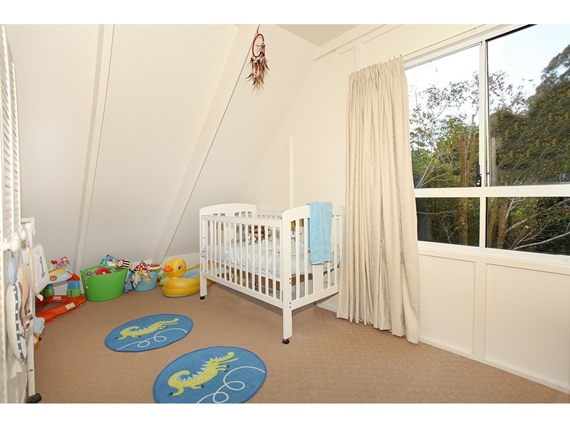 19 Deodar Court, Mapleton QLD 4560