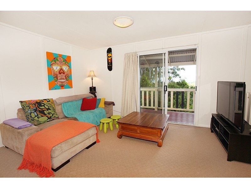 19 Deodar Court, Mapleton QLD 4560