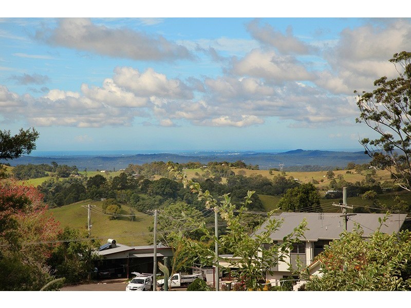 19 Deodar Court, Mapleton QLD 4560