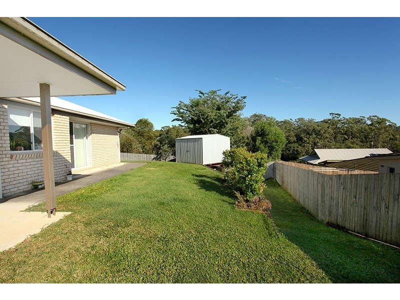 4 Cooee Court, Coes Creek QLD 4560