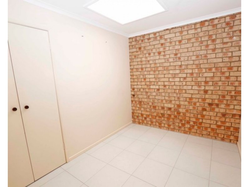 2/4 Sunhaven Court, Nambour QLD 4560