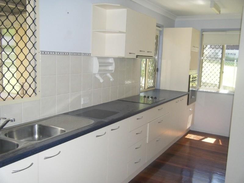 6 Doolan Street, Nambour QLD 4560