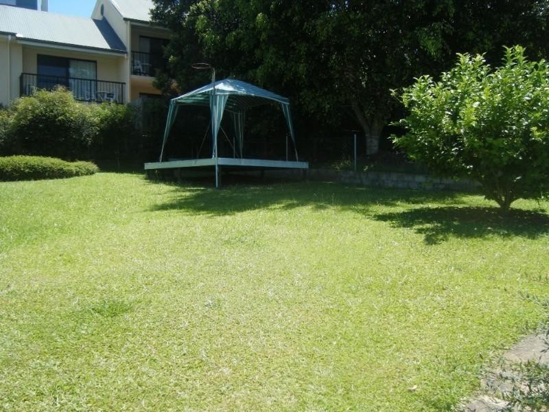 6 Doolan Street, Nambour QLD 4560