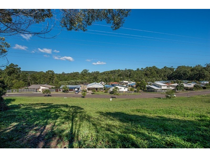 2 Tuckers Creek Dve, Nambour QLD 4560