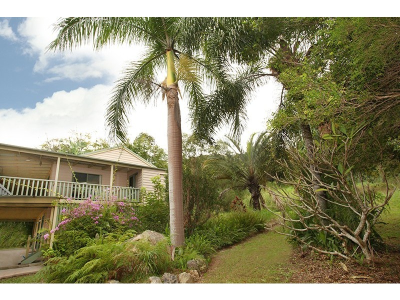 1 Upper Tinarra Close, Maroochy River QLD 4561