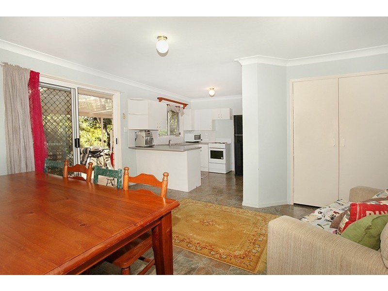 51 Spring Myrtle Avenue, Nambour QLD 4560