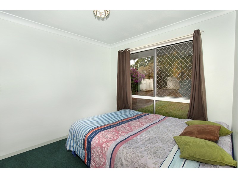 51 Spring Myrtle Avenue, Nambour QLD 4560