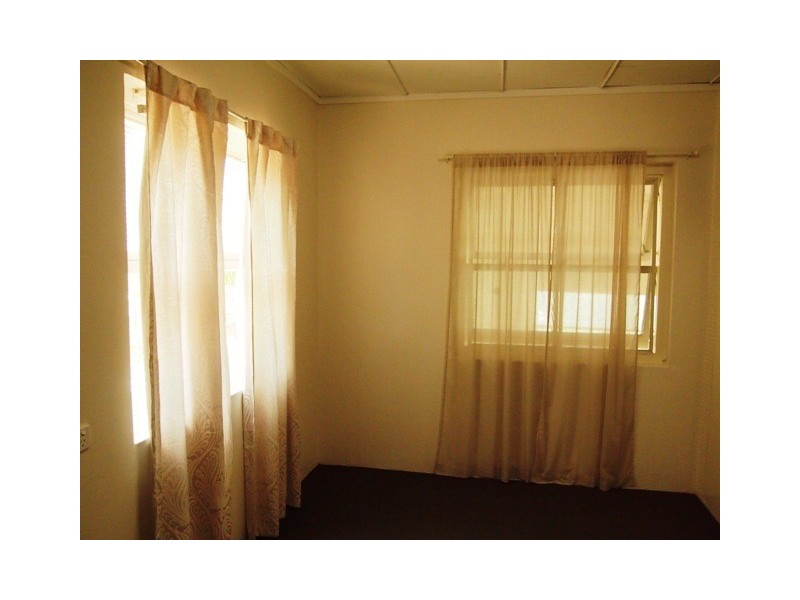 2/31 Netherton street, Nambour QLD 4560