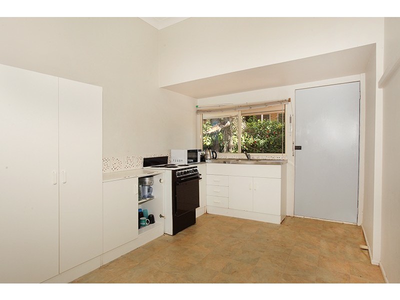 16 Maud Street, Nambour QLD 4560