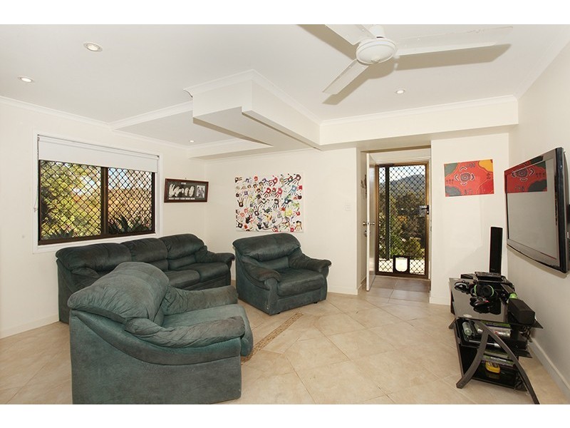 14 Burnside Road, Burnside QLD 4560